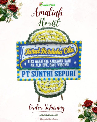 Papan Bunga Duka di Simpang Tiga
